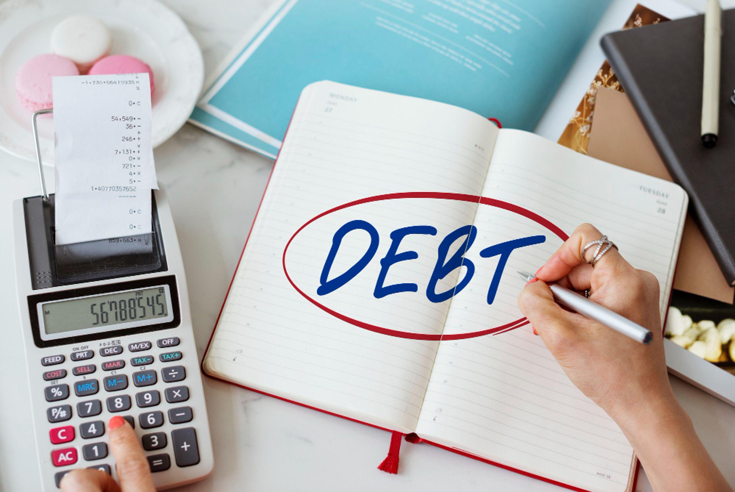 tránh nợ tài chính