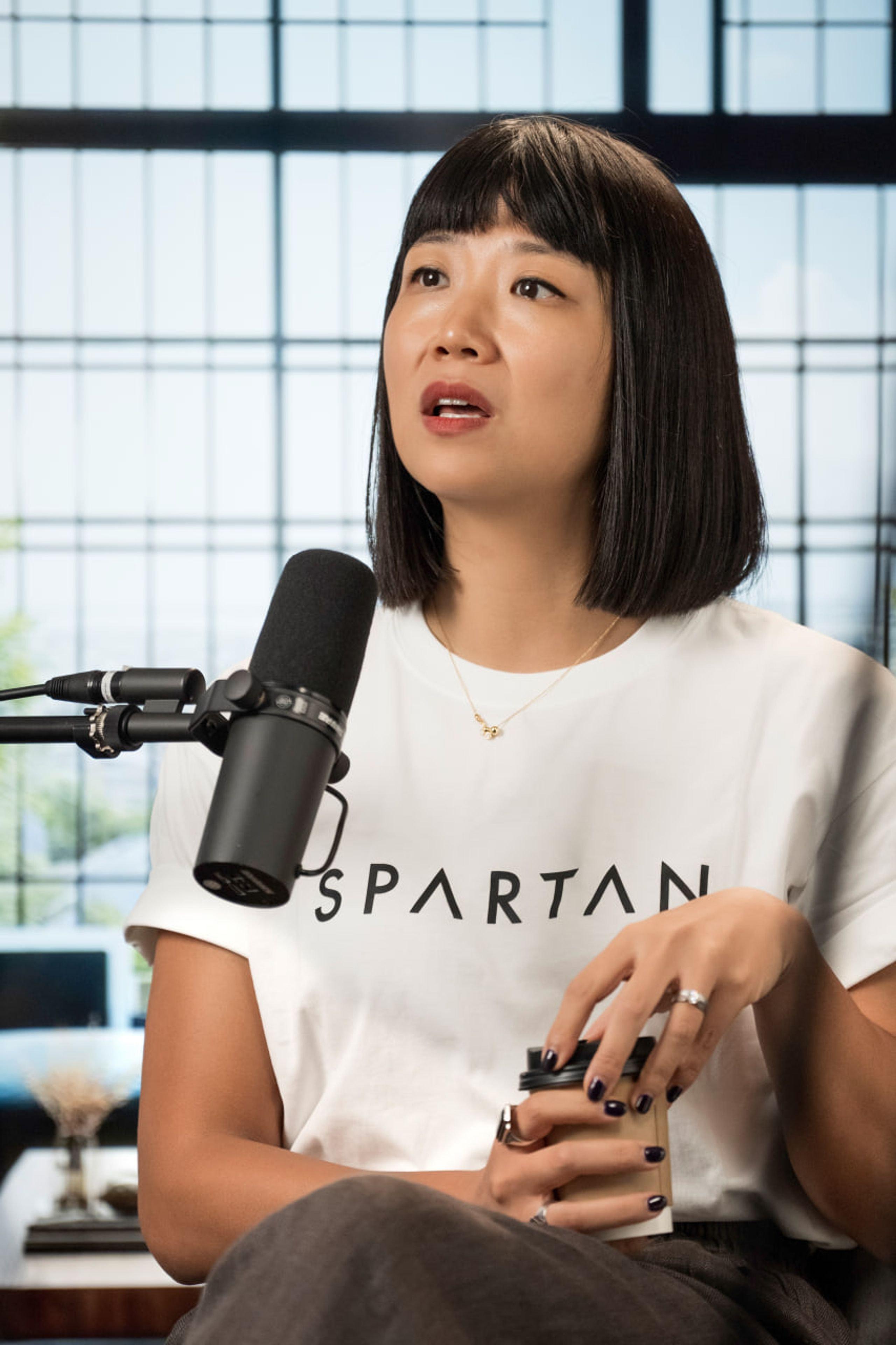 Những nhà sáng lập châu Á nên thuyết phục những người xung quanh mình trước: 3-4 quỹ đầu tư tiếng tăm nhất nơi bạn sống. Đây là những người có thể khuếch đại khả năng của bạn với các quỹ đầu tư lớn ở phương Tây